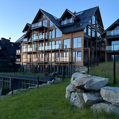 Stone アパート ザコパネ